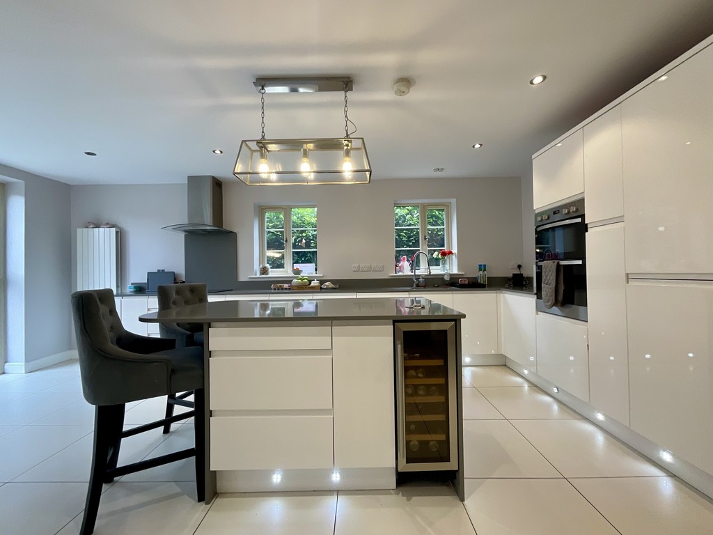 The Waterfords, Cherry Willingham, Lincoln Alasdair Morrison & Mundys